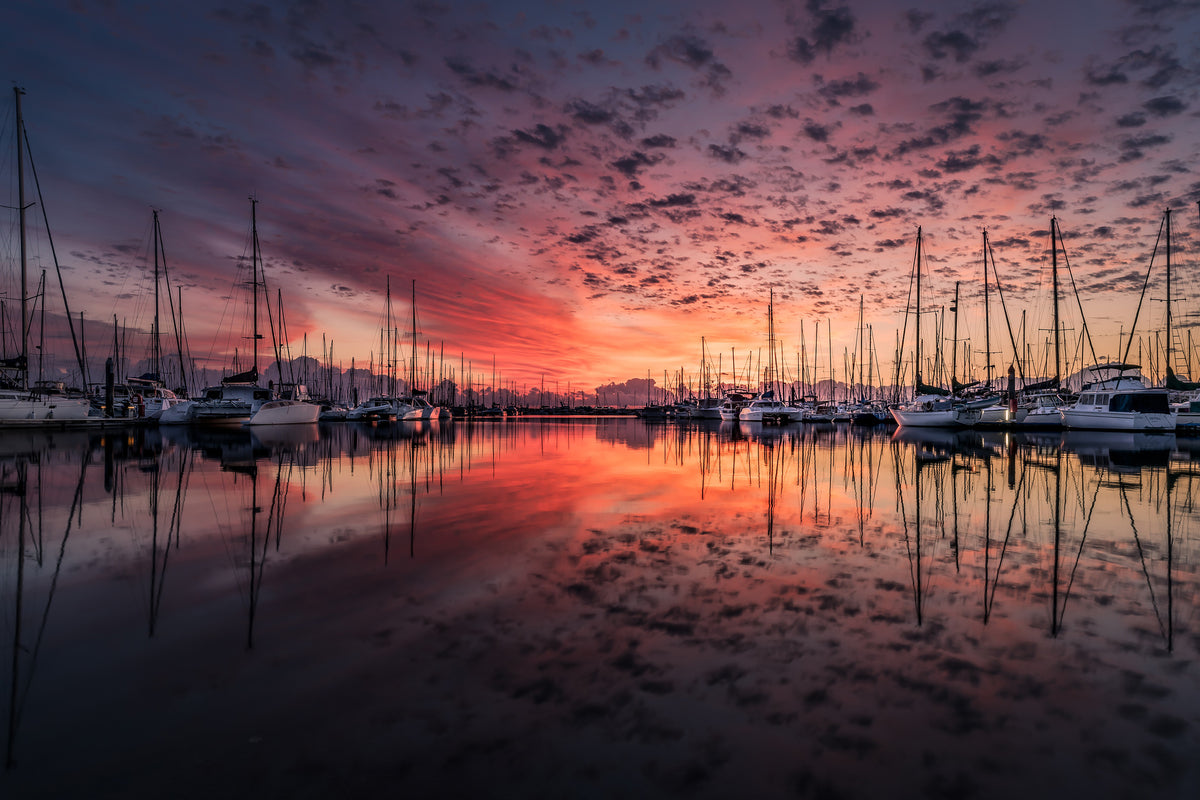 modern-3-piece-acrylic-print-evening-mood-in-the-harbor