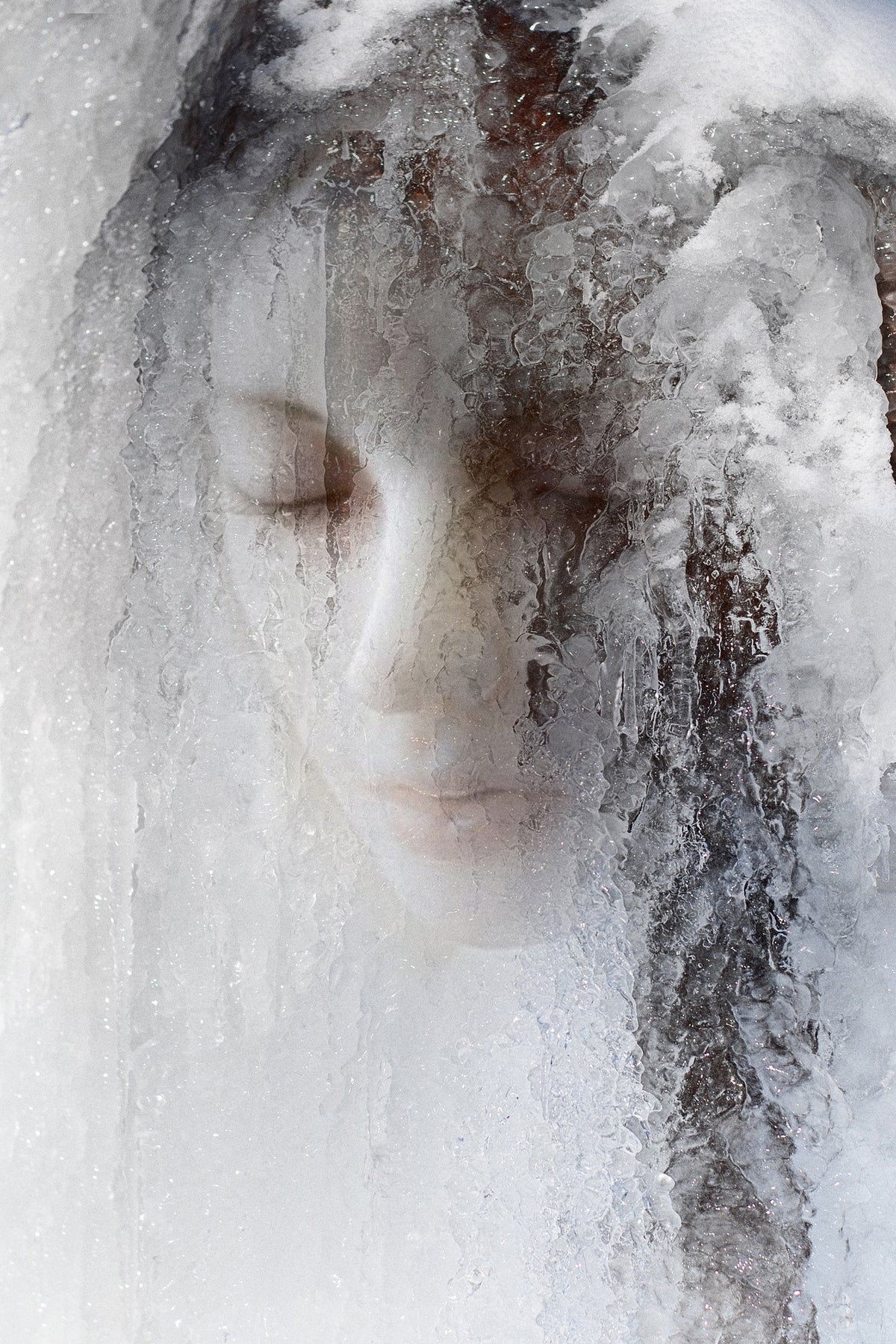 framedposter-print-ice-queen