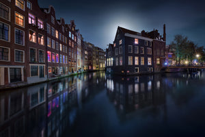canvas-print-moonlight-over-amsterdam