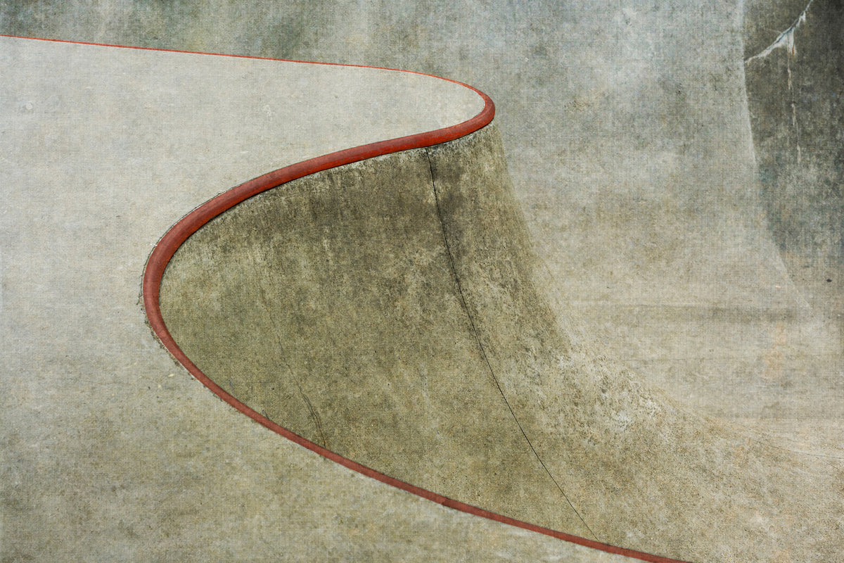 acrylic-print-the-red-curve