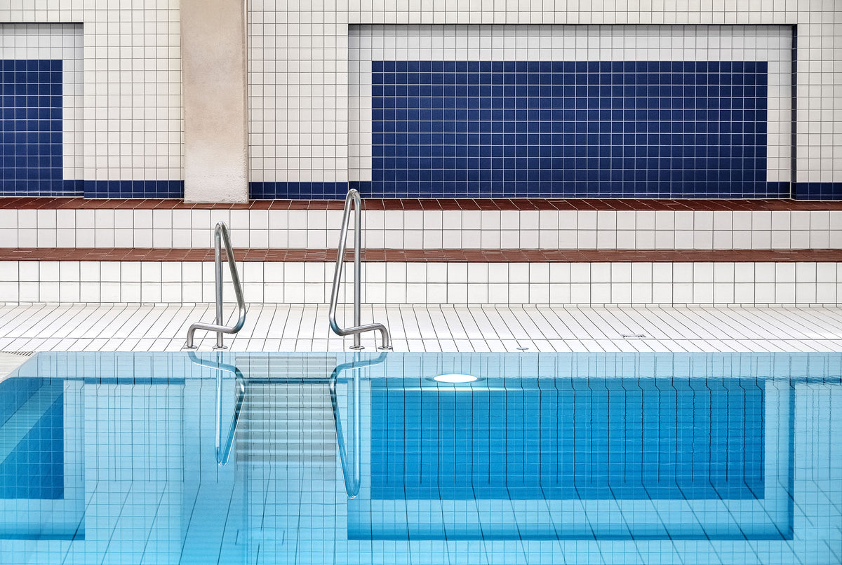 3-piece-canvas-print-swimming-2
