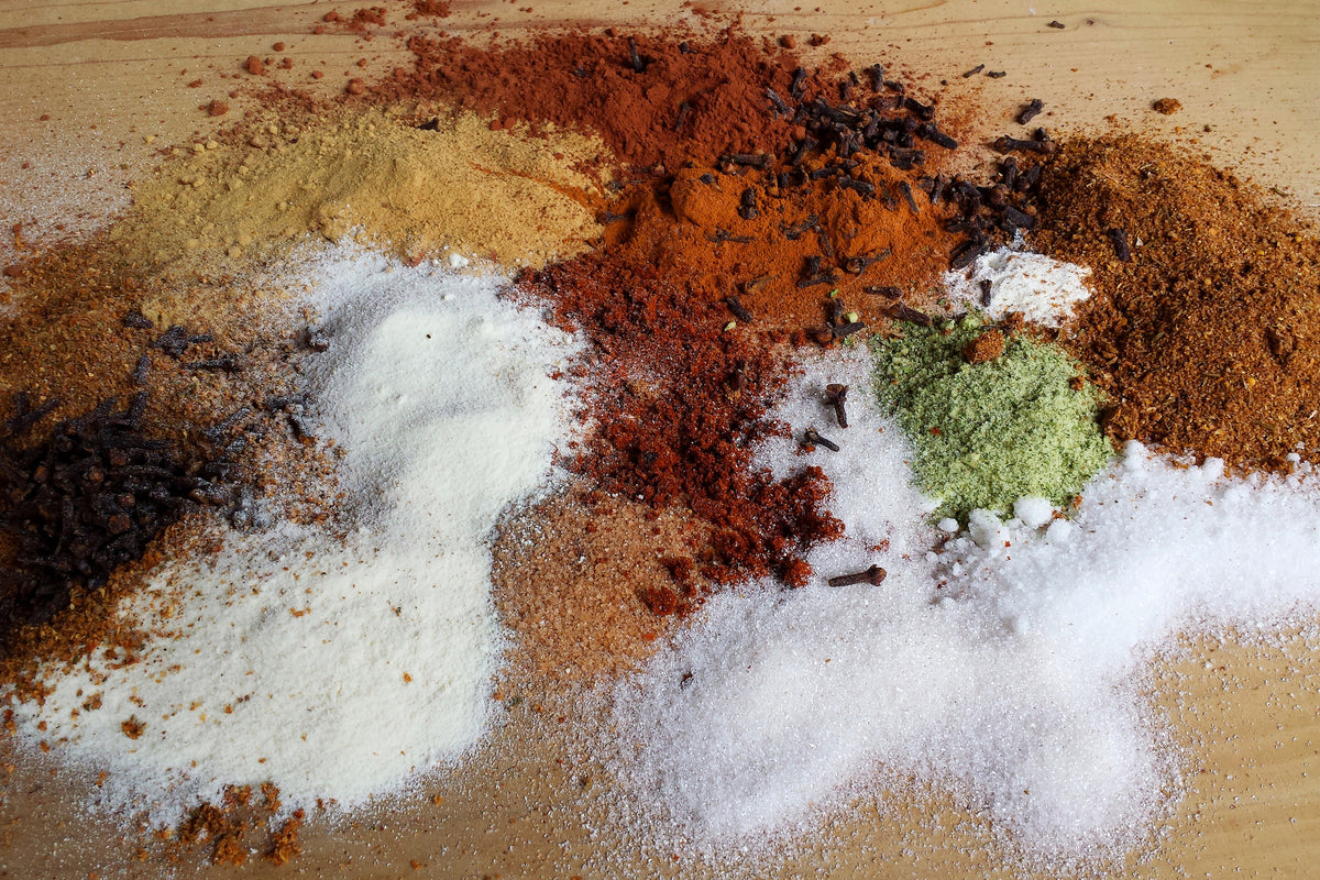 3-piece-canvas-print-ground-spices
