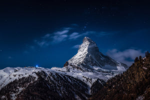 framedcanvas-print-full-moon-at-matterhorn