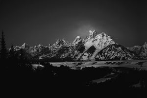 framedcanvas-print-in-the-glow-of-the-full-moon