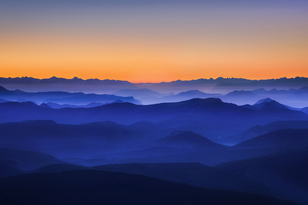 framedcanvas-print-misty-mountains-ii