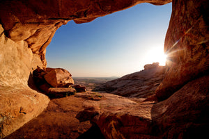 3-piece-canvas-print-sunset-in-front-of-the-cave