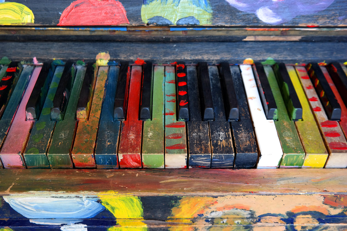 3-piece-canvas-print-colorful-piano