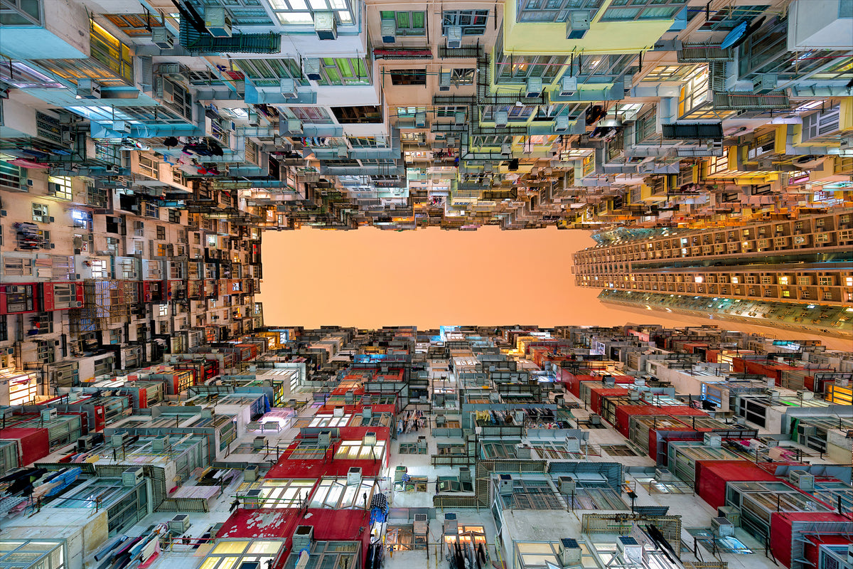 3-piece-canvas-print-crowded-spaces