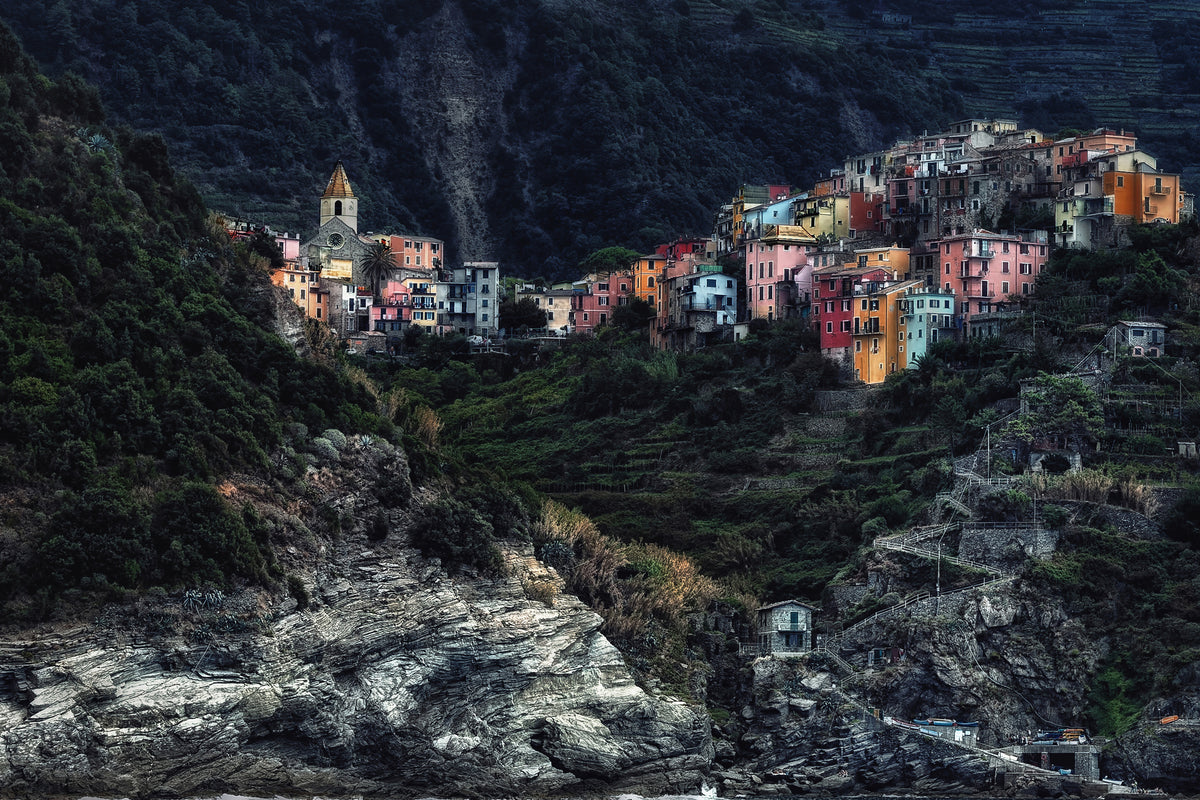 aluminium-print-village-on-the-rocks
