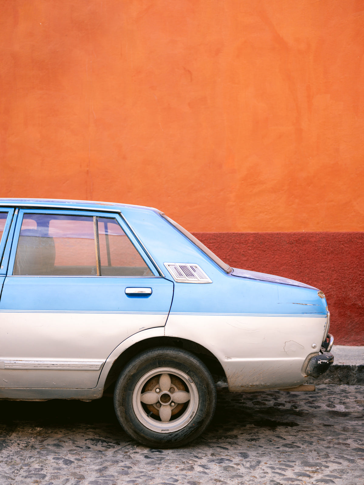 aluminium-print-retro-car-san-miguel-de-allende-mexico