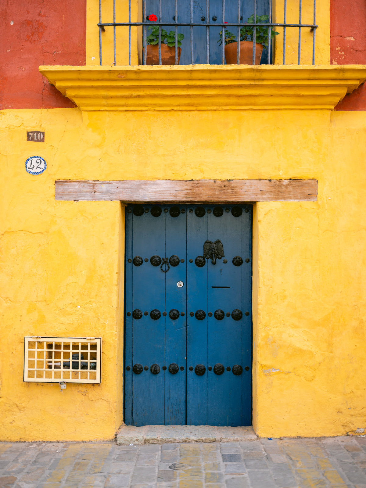acrylic-print-blue-and-yellow-oaxaca-mexico