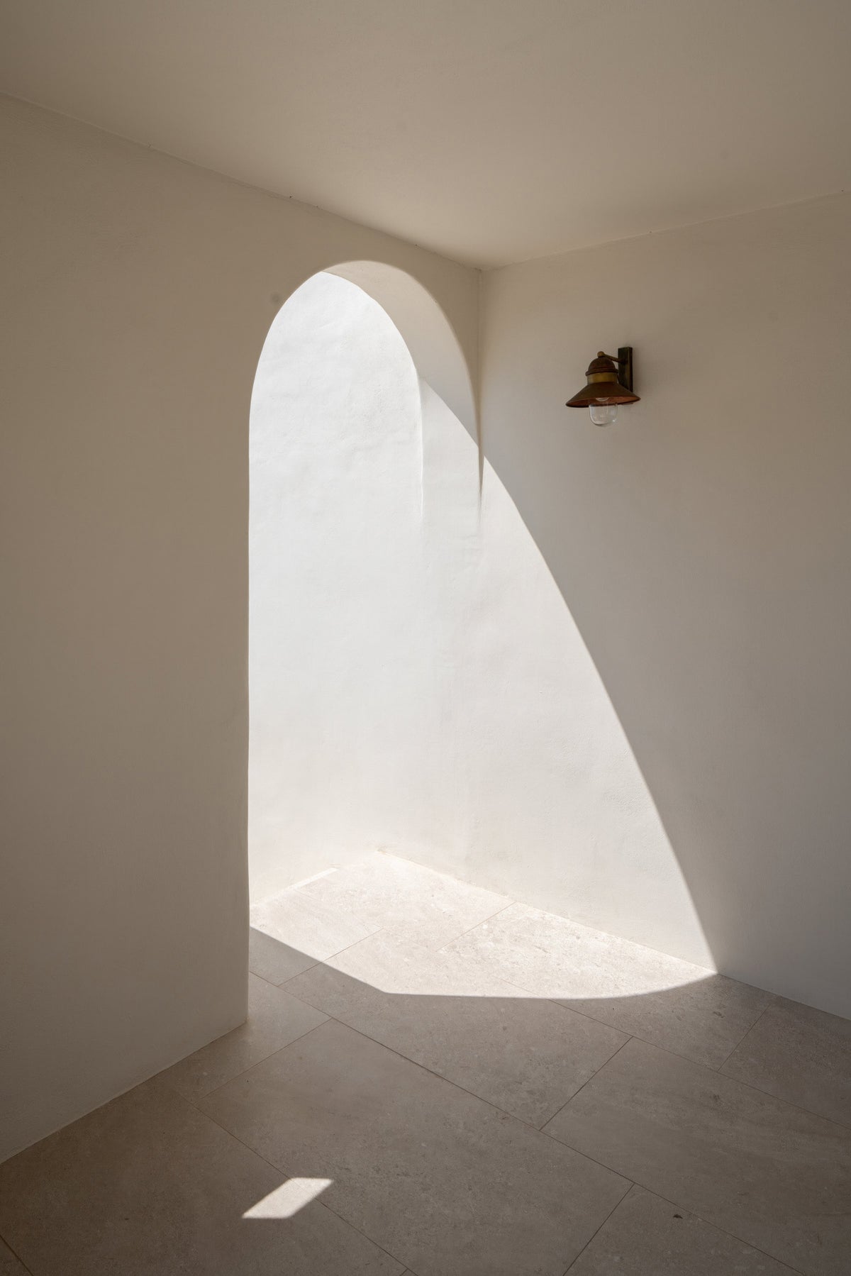 canvas-print-arch-shadows