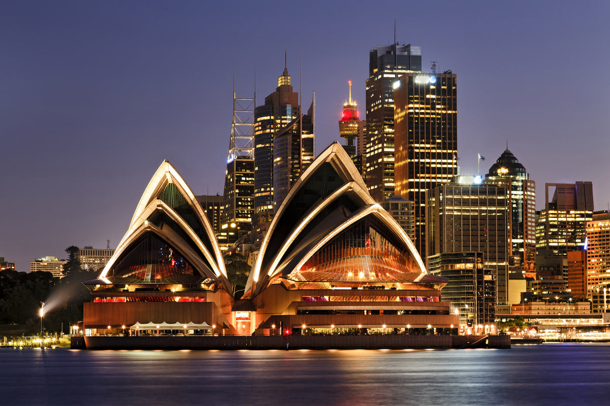 canvas-print-skyline-with-the-boat-in-front-of-sydney