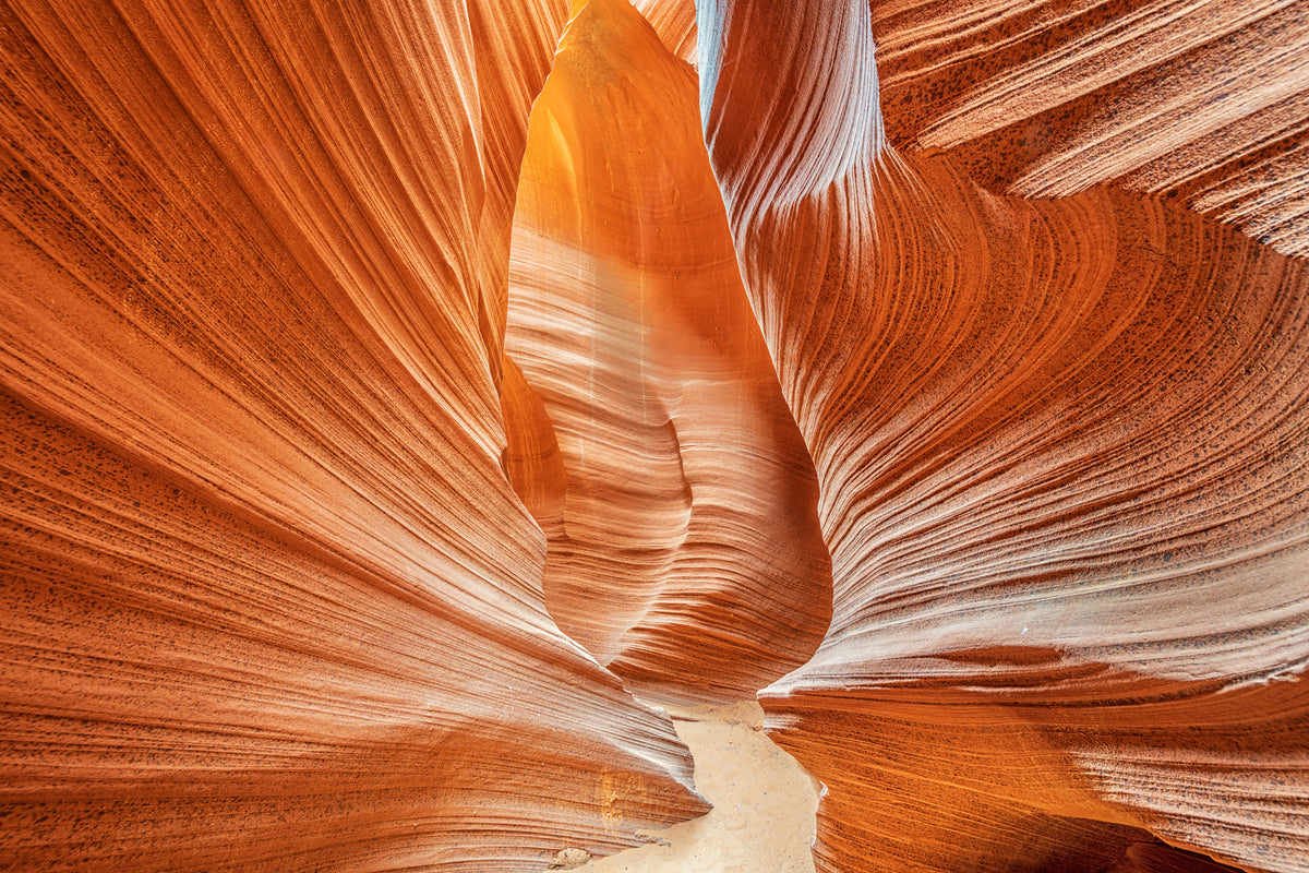 framedposter-print-passage-to-the-temple-x