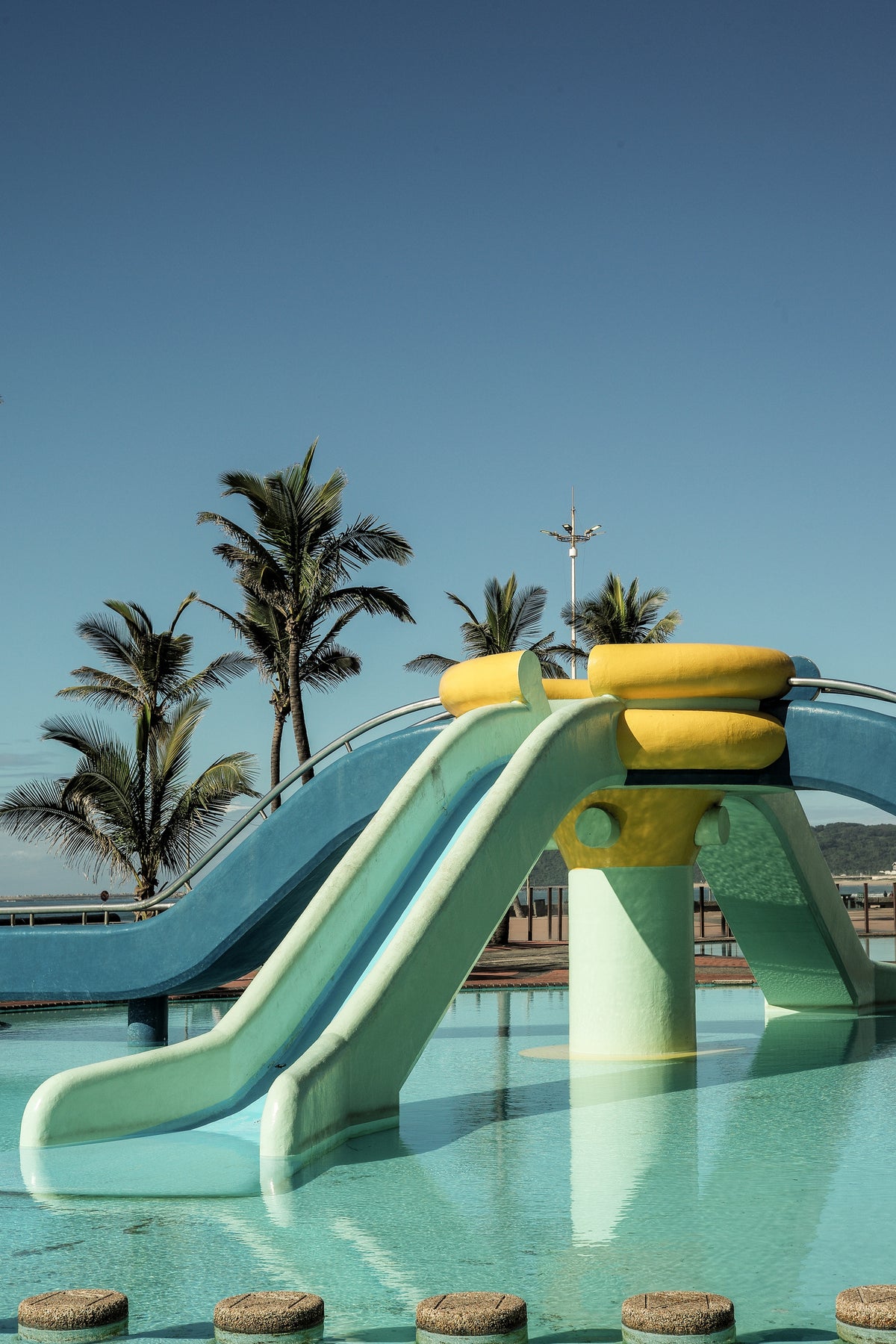 framedposter-print-bubblegum-slide