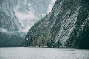 framedcanvas-print-mysterious-mood-in-the-mountains