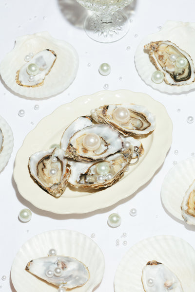 poster-print-oysters-amp-pearls-no-04