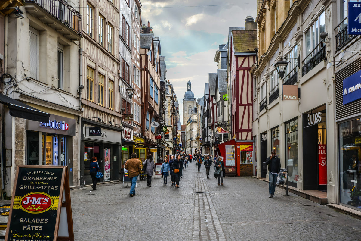 3-piece-aluminium-print-a-shopping-street