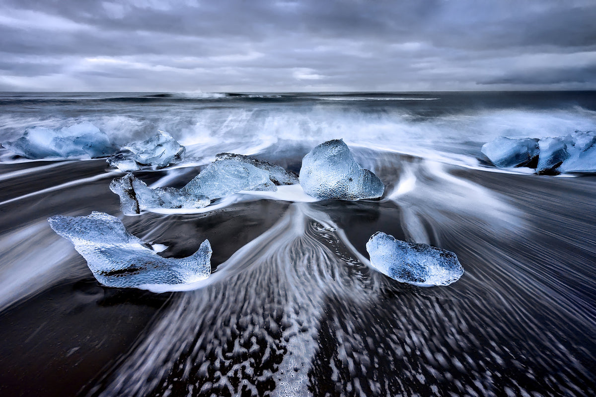 aluminium-print-blue-diamonds