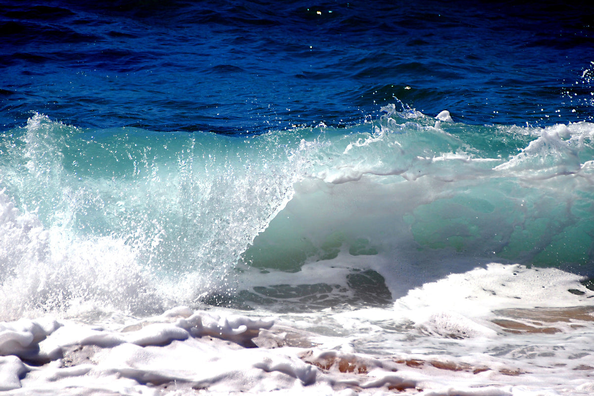 3-piece-acrylic-print-powerful-surf