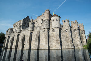 modern-3-piece-acrylic-print-castle-gravensteen