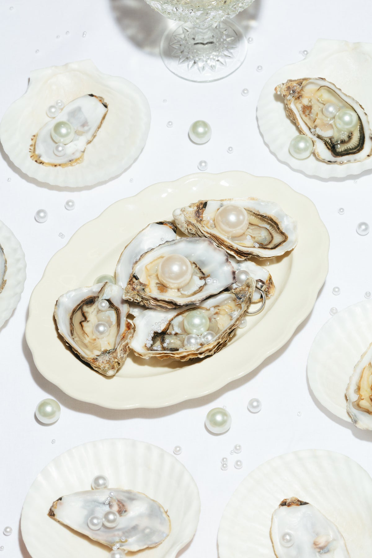 framedcanvas-print-oysters-amp-pearls-no-04