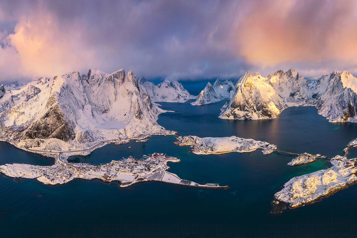 framedcanvas-print-good-morning-lofoten-x