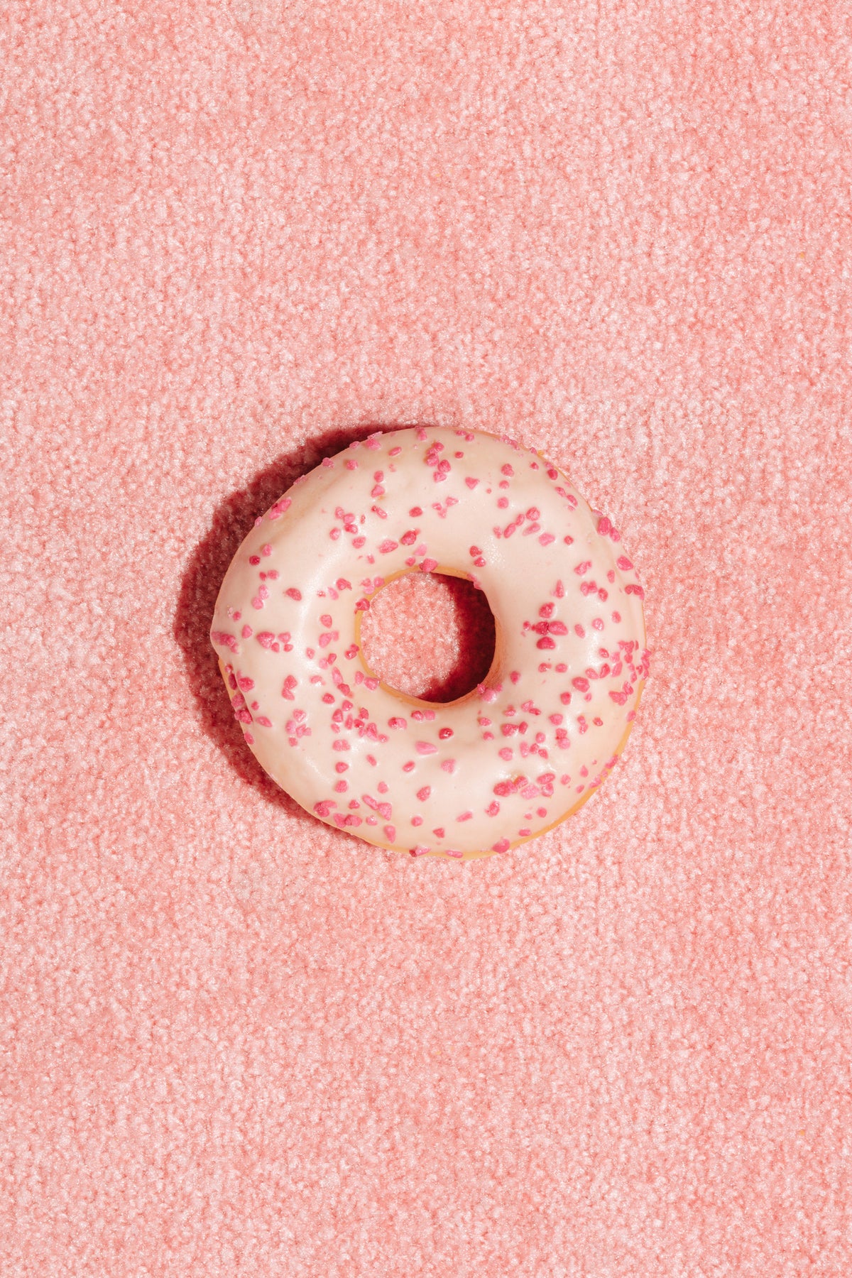 framedcanvas-print-pink-doughnut