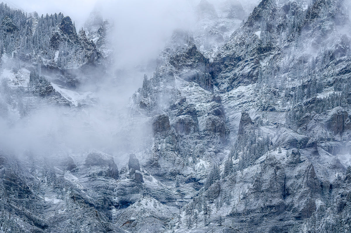 canvas-print-canyon-after-snow-storm