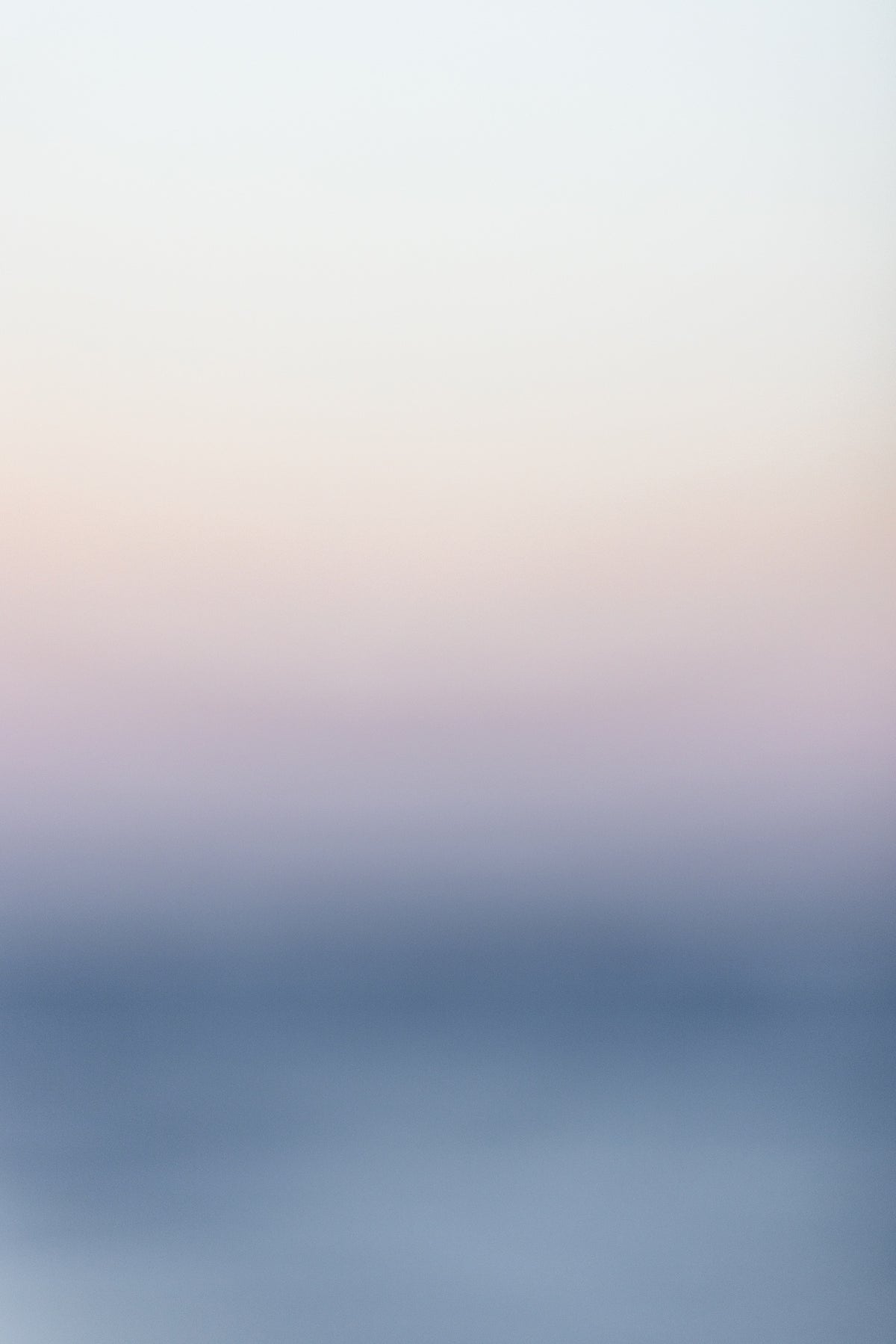 framedcanvas-print-blurry-sea-3