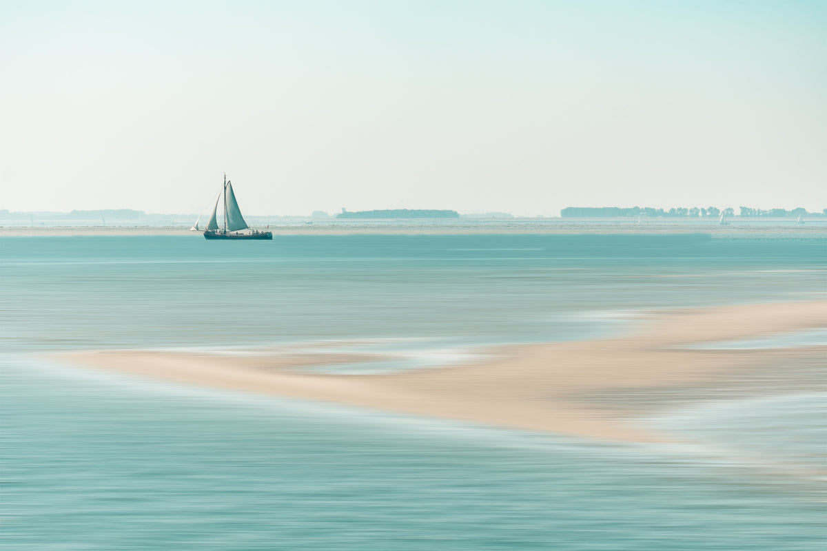 framedposter-print-passing-a-sandbank