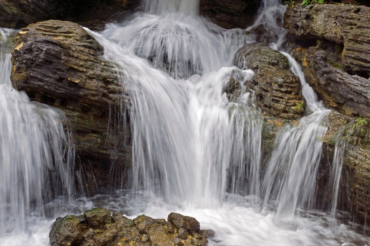 framedcanvas-print-waterfall-xxl