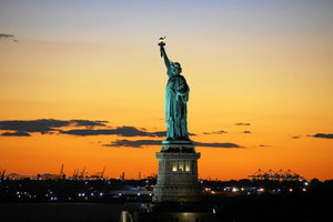 3-piece-aluminium-print-statue-of-liberty-in-the-evening-light
