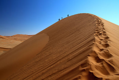 poster-print-desert-hike-in-namibia