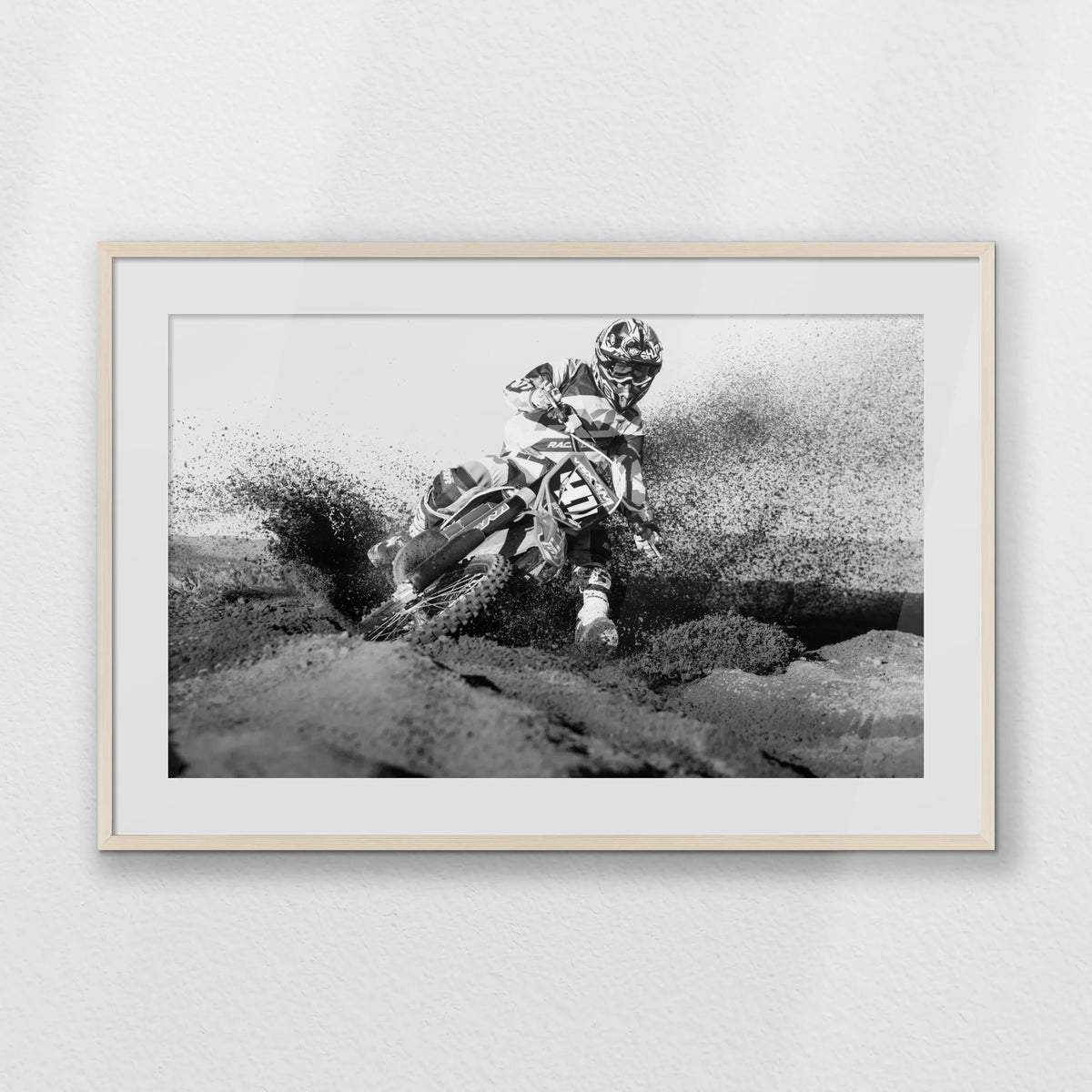 PNP100W070